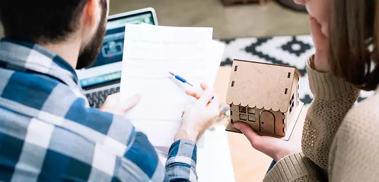 Get Professional Assistance with Assignment of Lease from Seller to Buyer in Louisville, KY