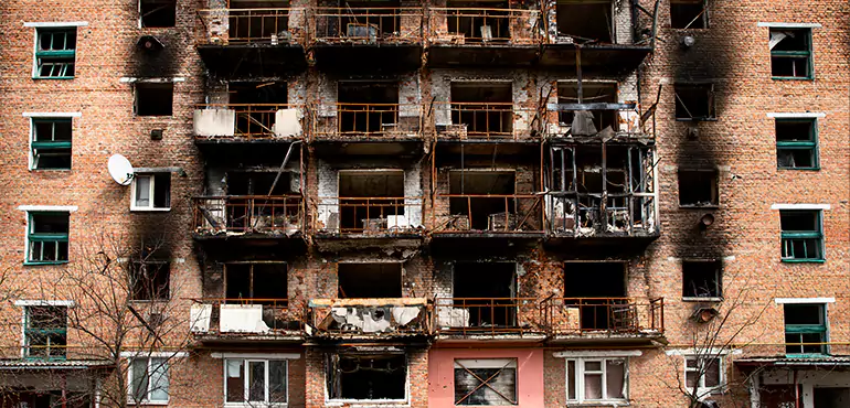 Why Homeowners Choose Us to Sell Their Distressed Homes in Louisville